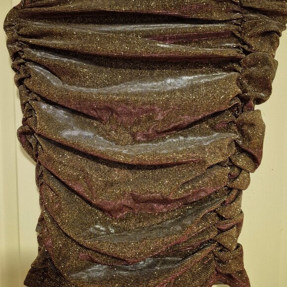 Brand New Metallic Fuchsia Ruched Skirt - Picture 1 of 3